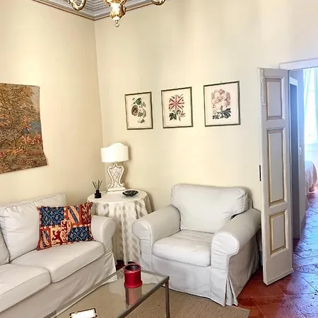 Stefania Townhouse Apartment